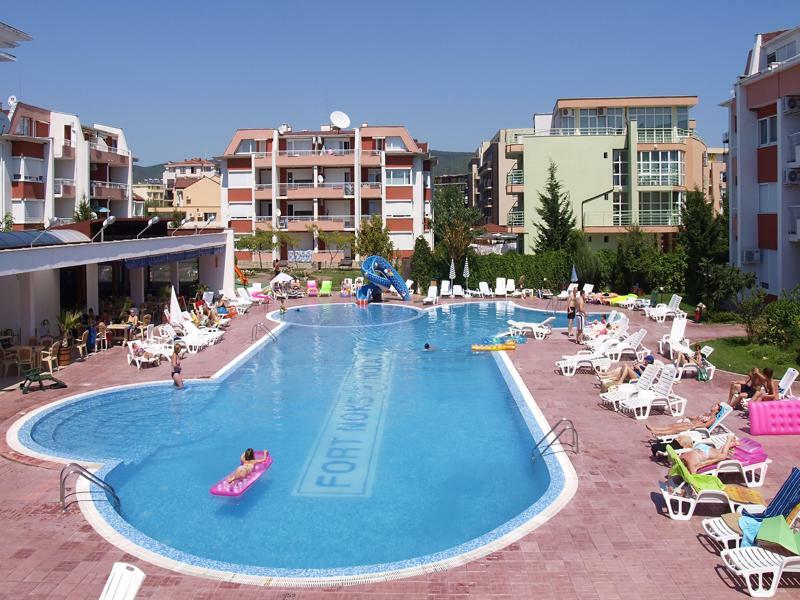 Sunny Fort Apartments Sunny Beach Exterior foto